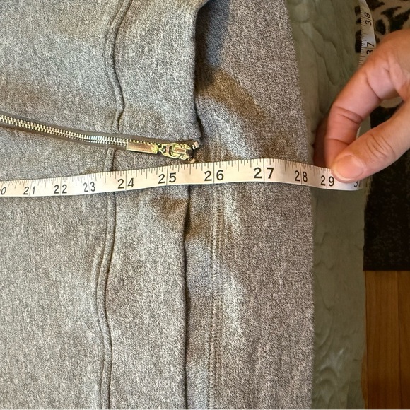 NWT Lyssé Alondra Zip Front Sweatshirt Gray Size Medium Womens - Picture 7 of 9